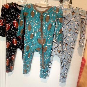 Little Snuggles Bundle of 3 Bamboo Convertible Romper Footies Football Smores